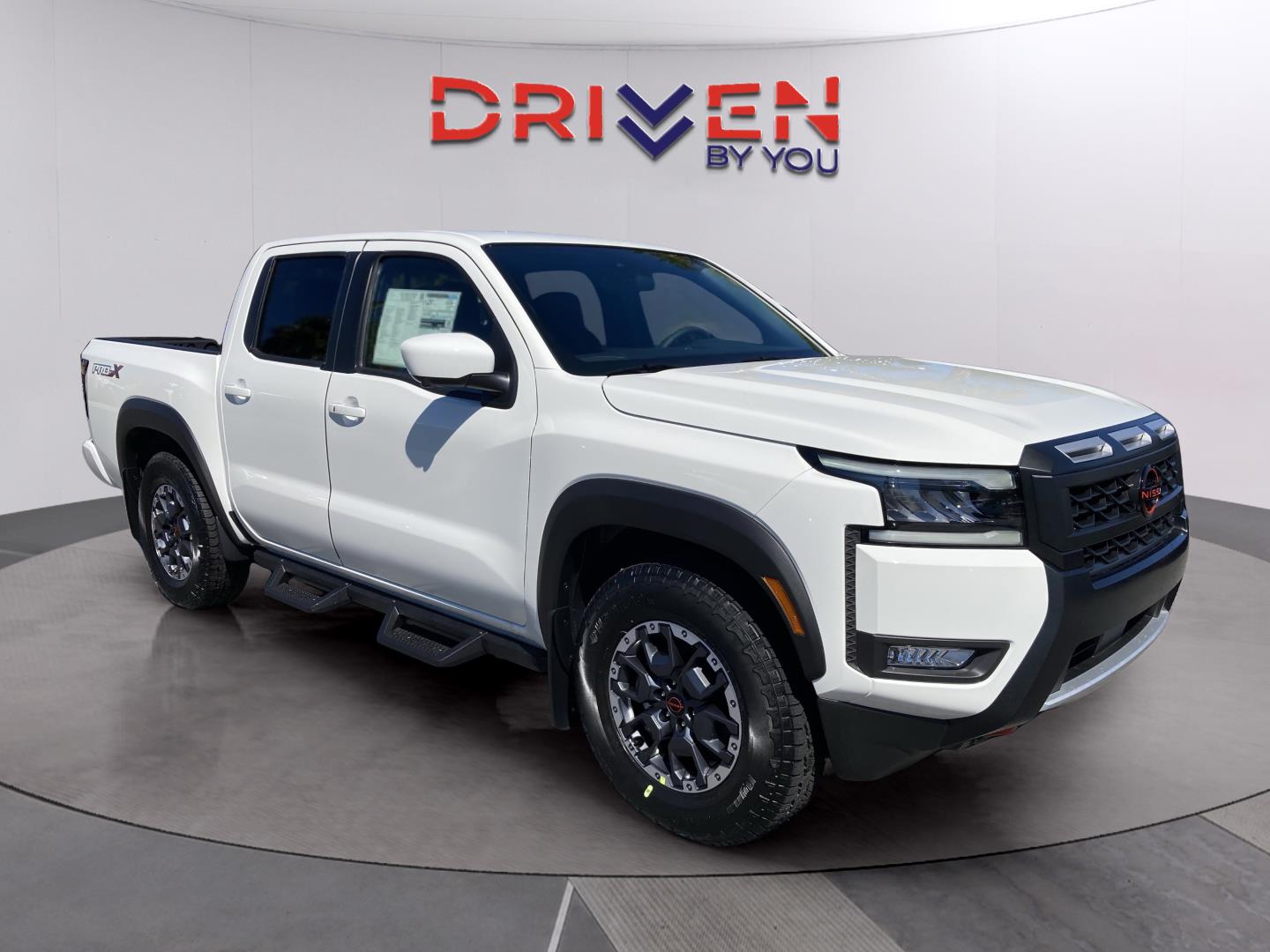 2026 Nissan Frontier PRO-X photo 4