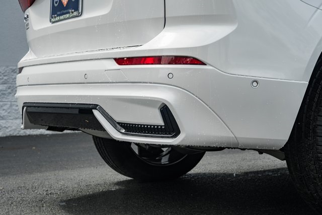 2025 Volvo XC60 Hybrid T8 Plus photo 7