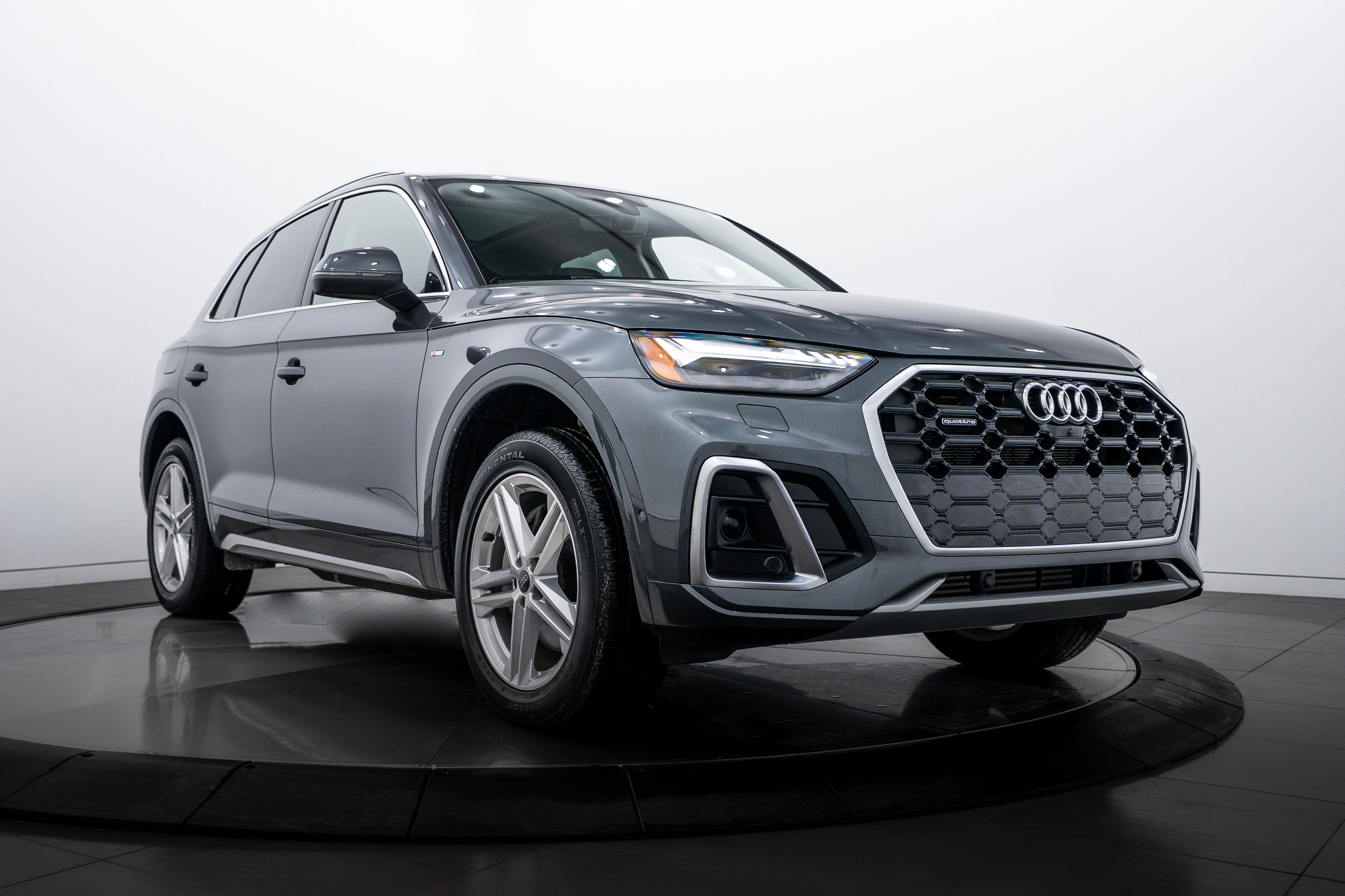 2024 Audi Q5 Prestige's photo