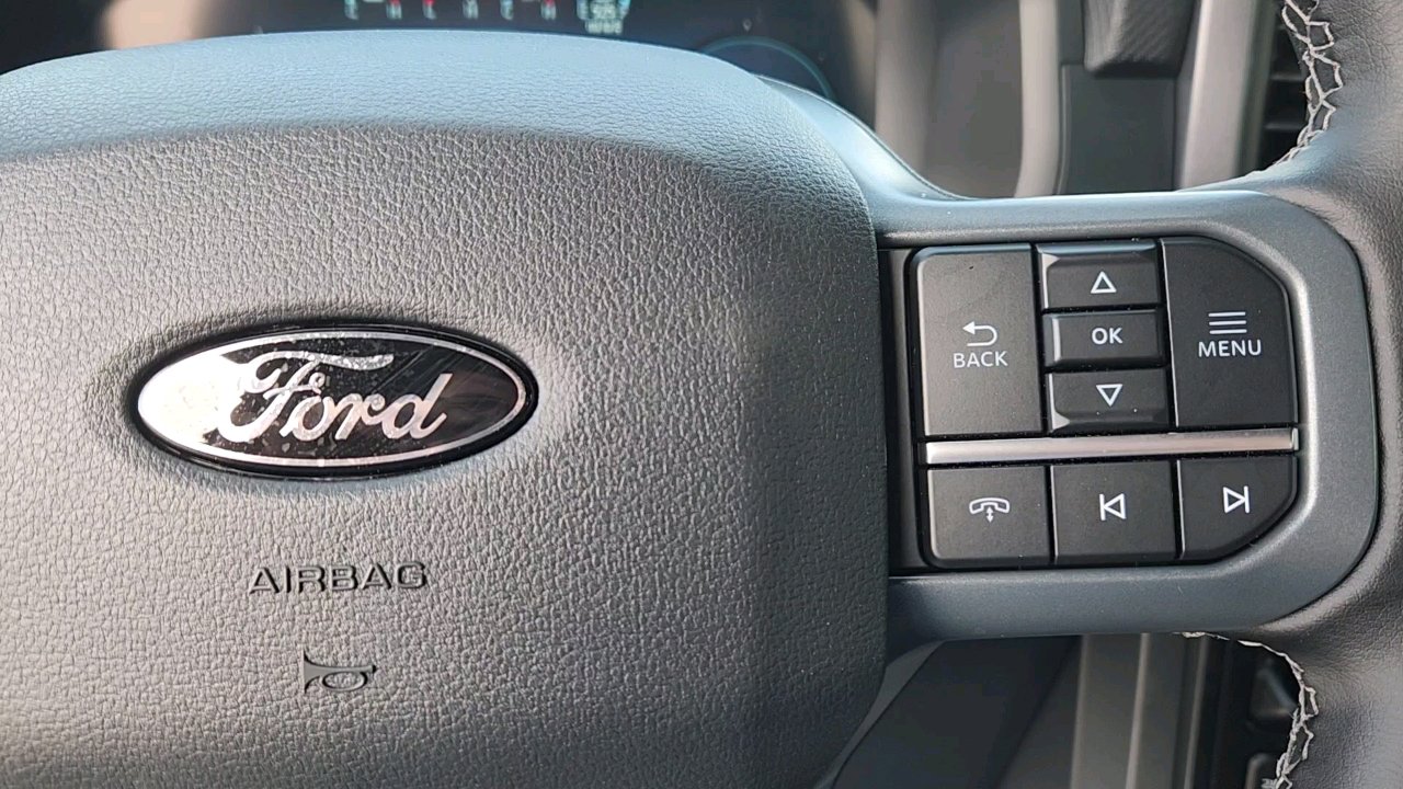 2025 Ford F-150 XLT photo 17