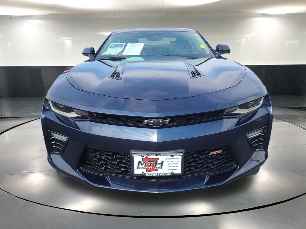 2016 Chevrolet Camaro 2SS photo 9