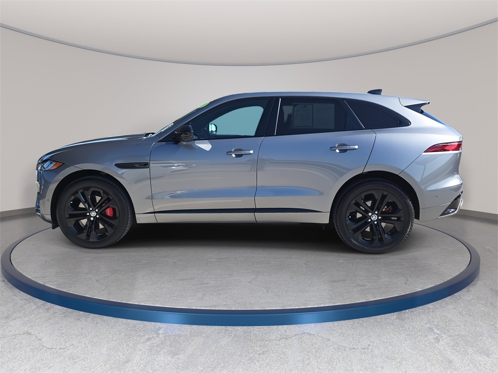 2025 Jaguar F-PACE P400 R-Dynamic S photo 7