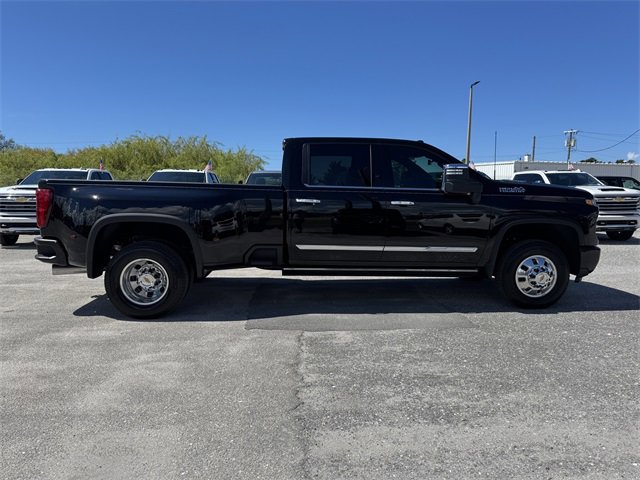 2026 Chevrolet Silverado 3500HD High Country photo 3