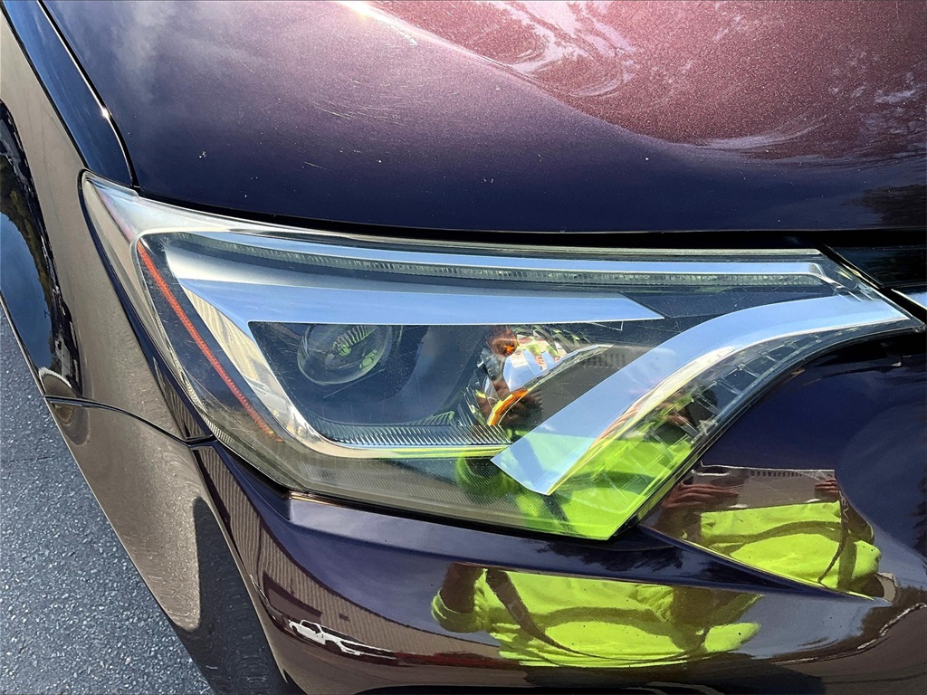 2017 Toyota RAV4 Limited photo 31