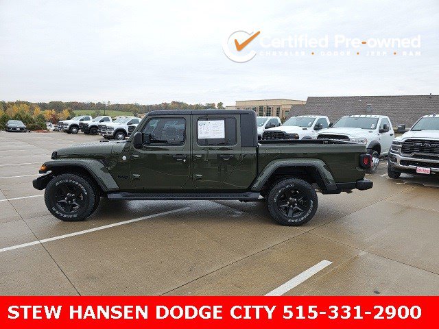 2021 Jeep Gladiator Sport S's photo