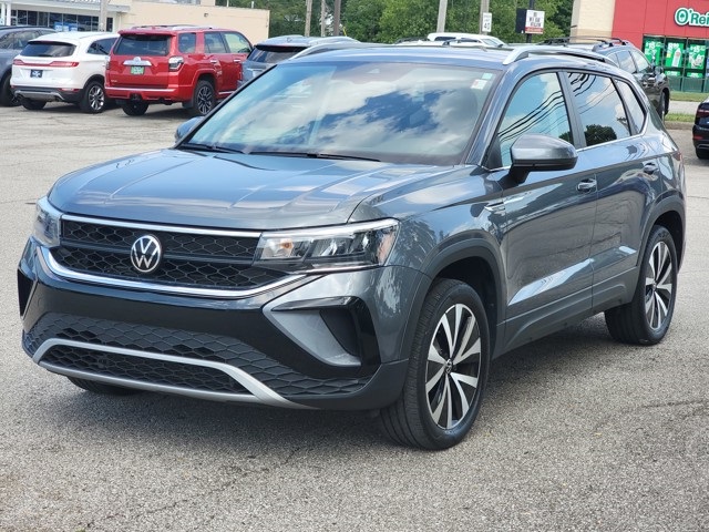2022 Volkswagen Taos SE photo 4
