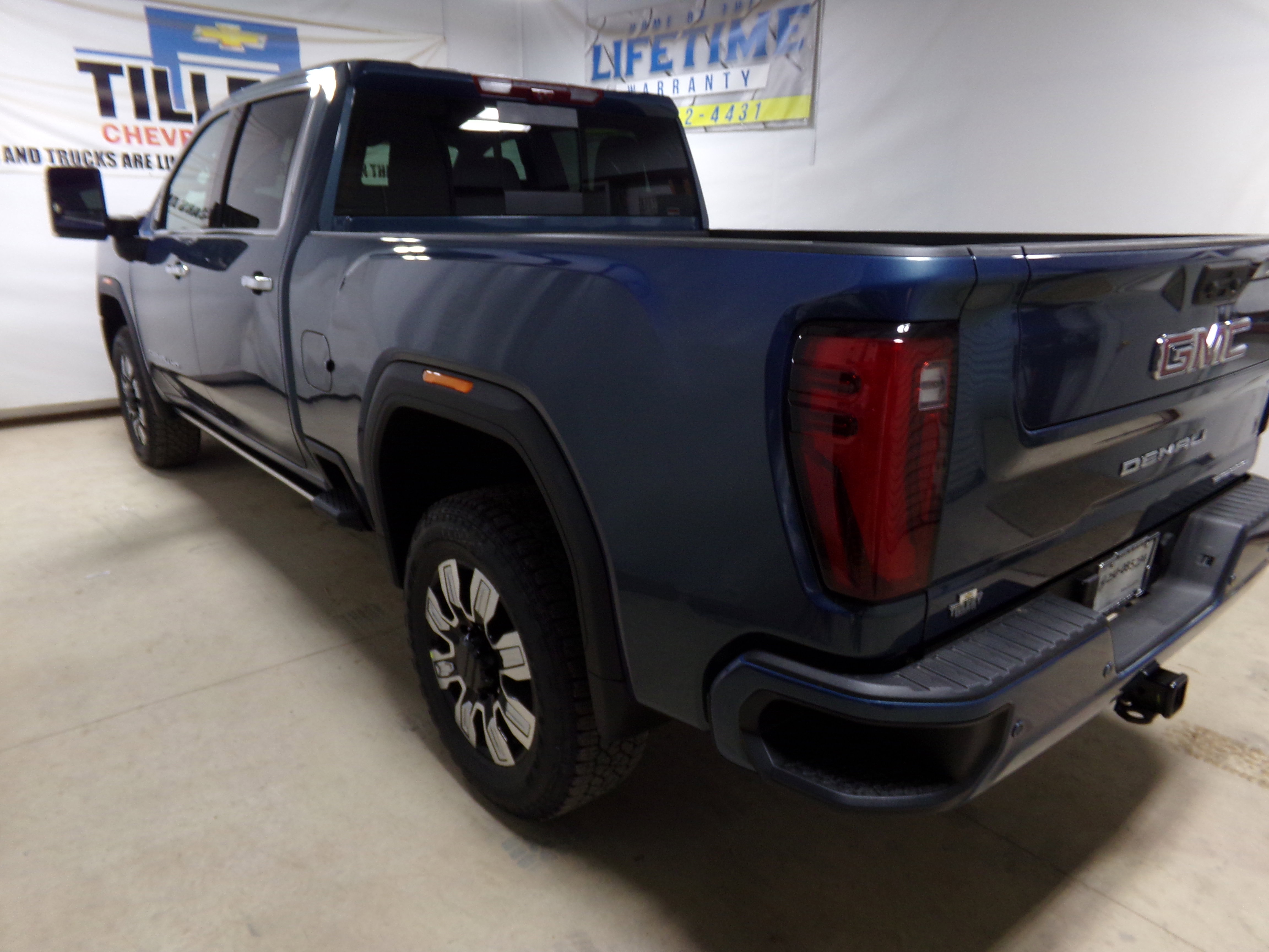 2025 Gmc Sierra 2500 Limited photo 4