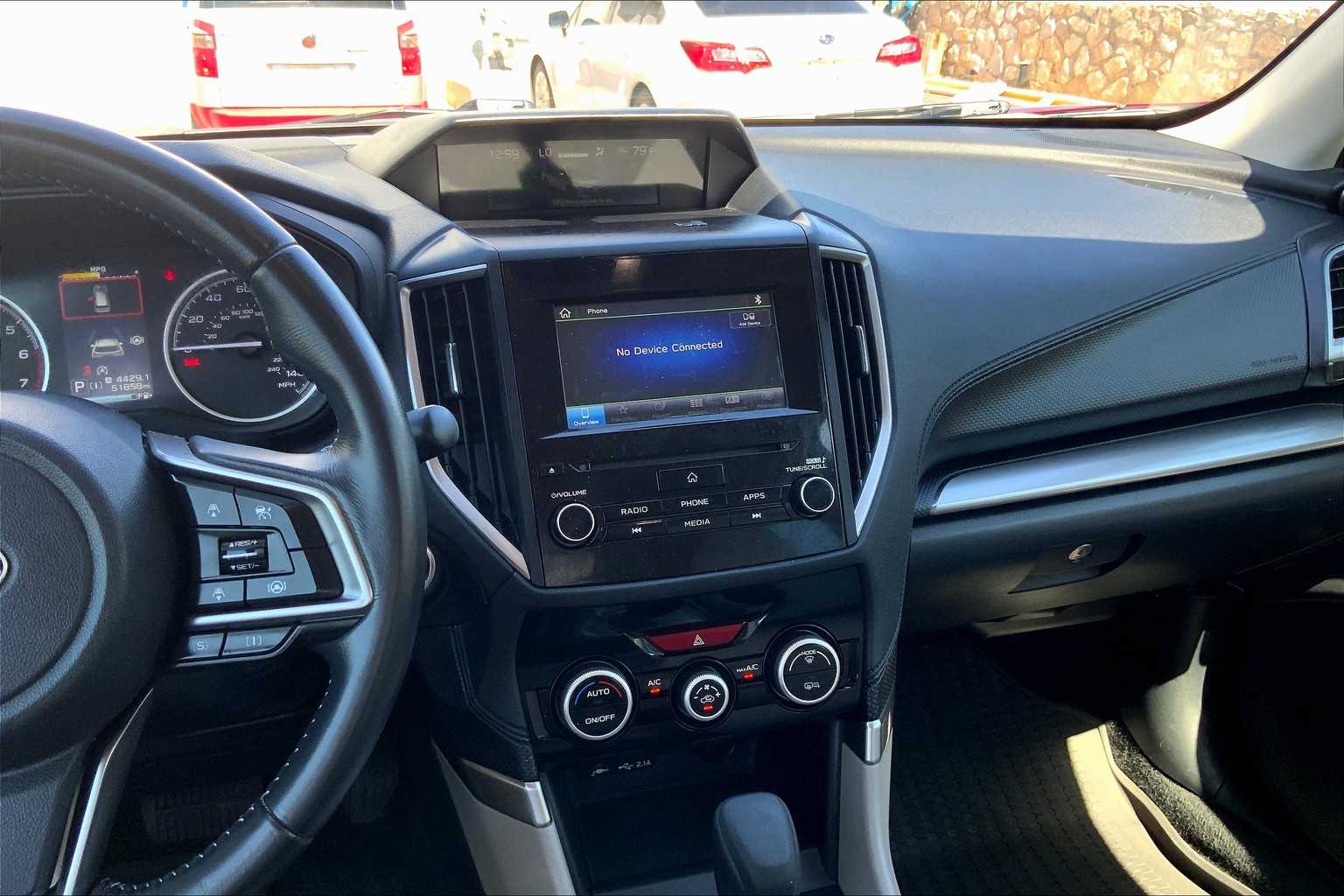 2020 Subaru Forester Premium photo 6