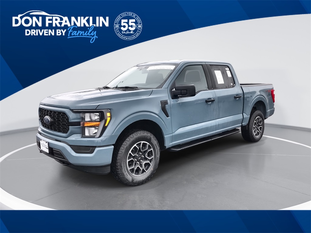 2023 Ford F-150 XL's photo