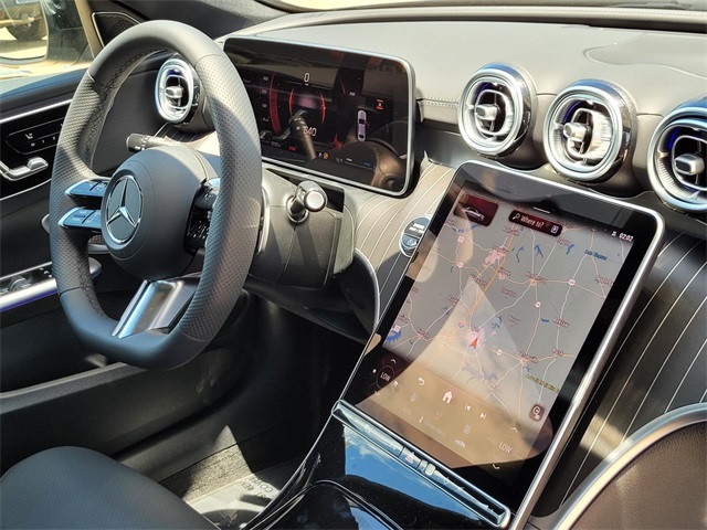 2025 Mercedes Benz C 300 photo 12