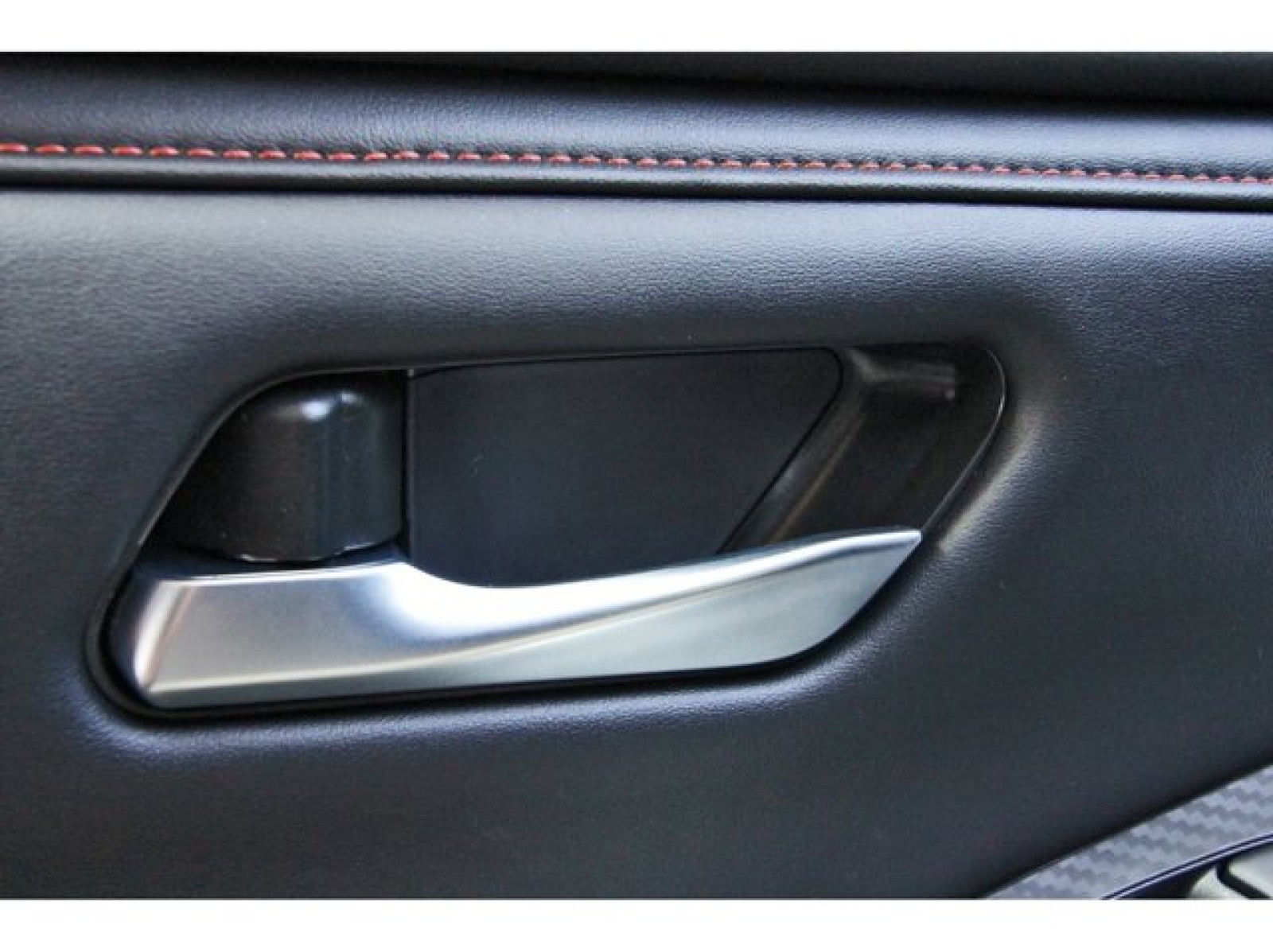 2025 Nissan Sentra SR White at Robbins Nissan