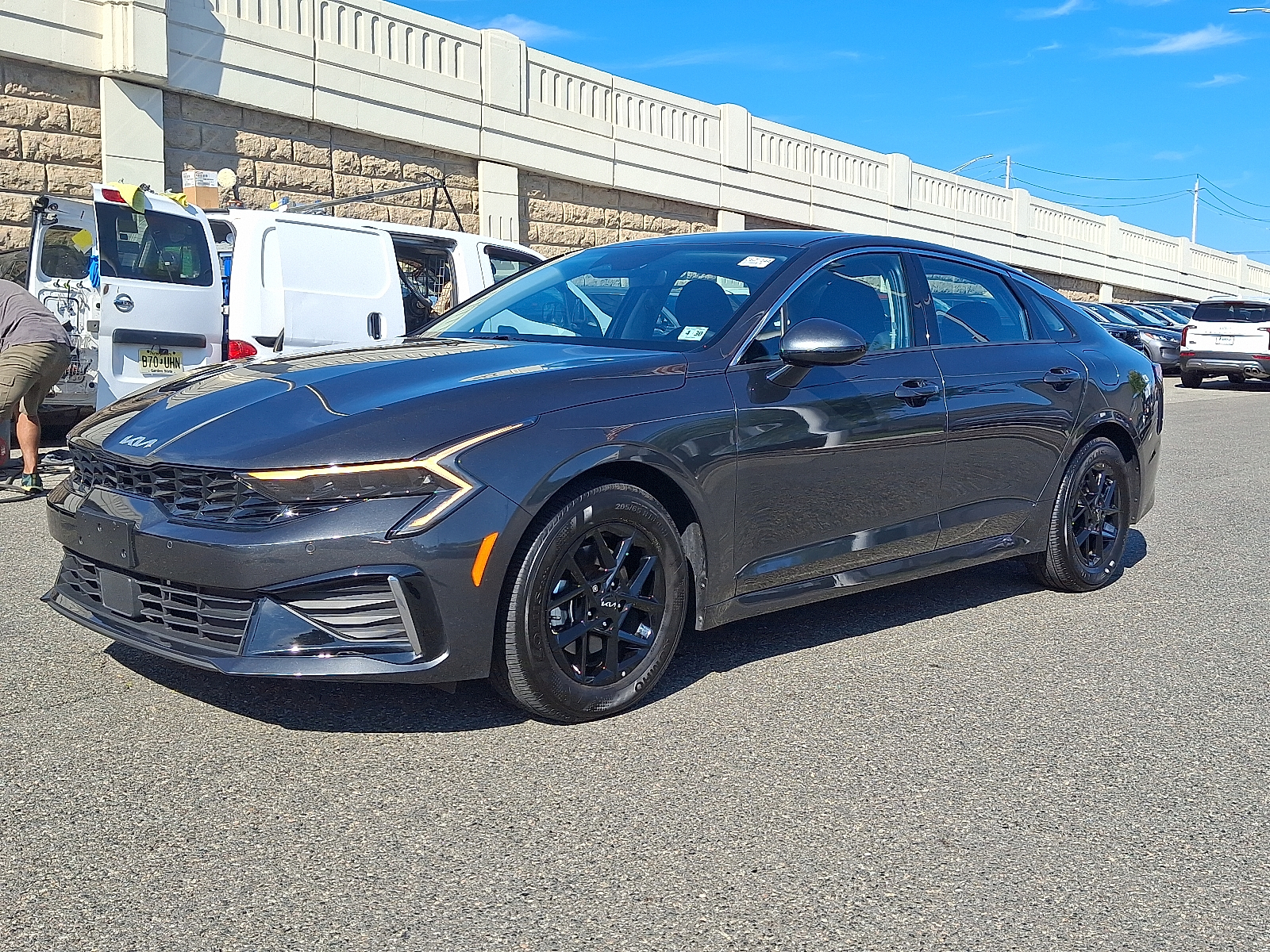 2025 Kia K5 LXS's photo