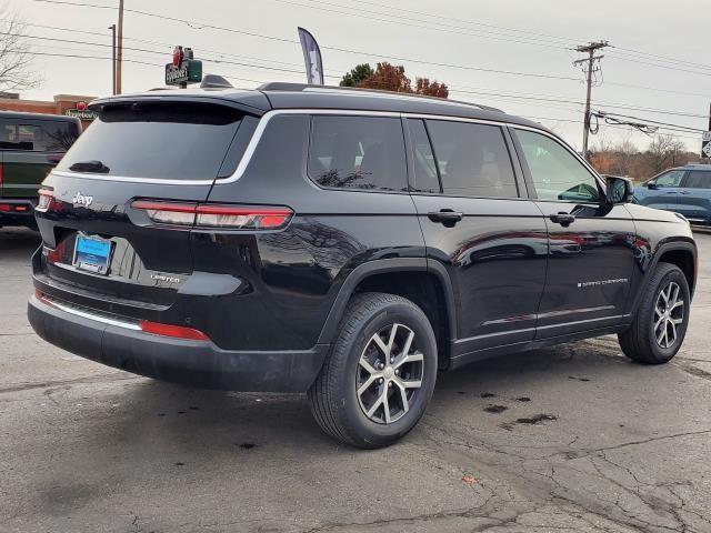 2024 Jeep Grand Cherokee Limited photo 3
