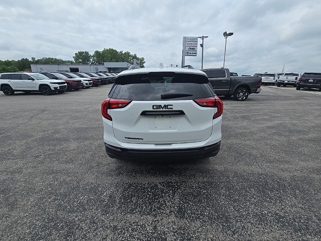 2020 Gmc Terrain SLE photo 4