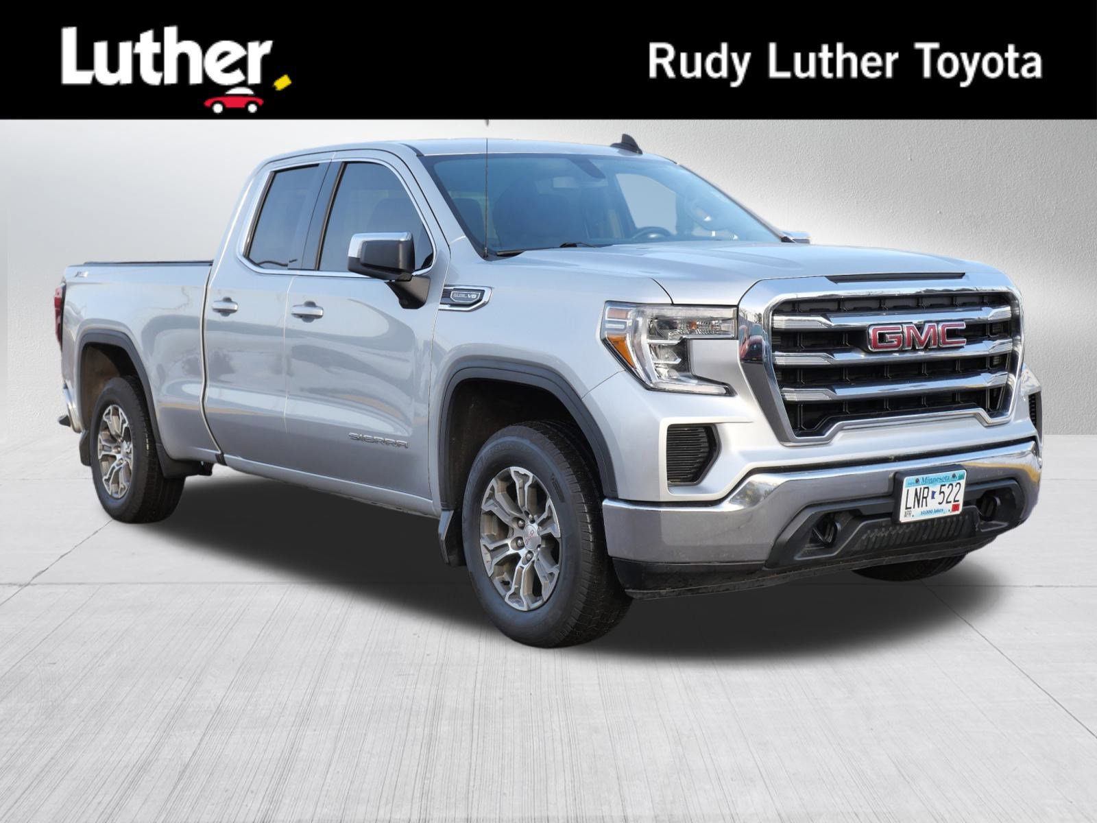 2019 GMC Sierra 1500 SLE's photo