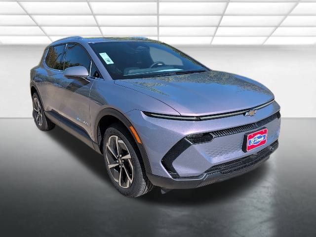 2026 Chevrolet Equinox EV 2LT's photo