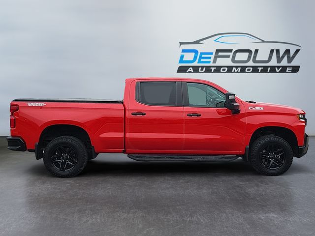 2022 Chevrolet Silverado 1500 LT Trail Boss photo 2
