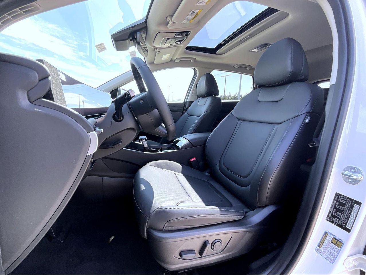 2025 Hyundai Tucson SEL Convenience photo 10