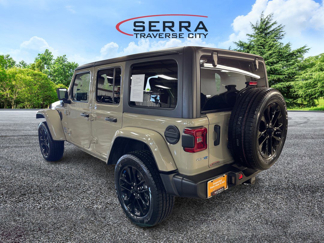 2022 Jeep Wrangler 4xe Unlimited Sahara photo 5
