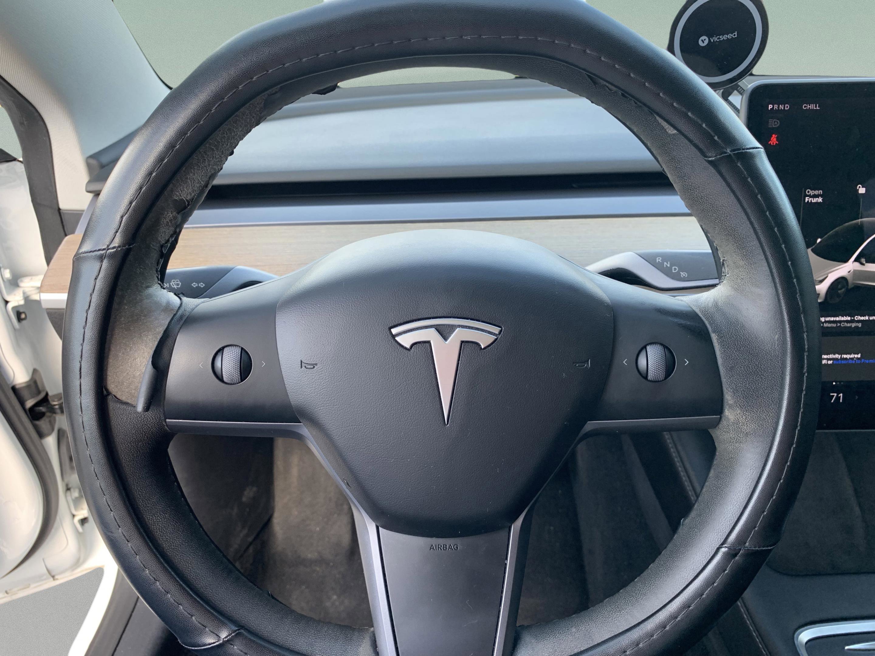 2021 Tesla Model 3 Standard Range Plus photo 32