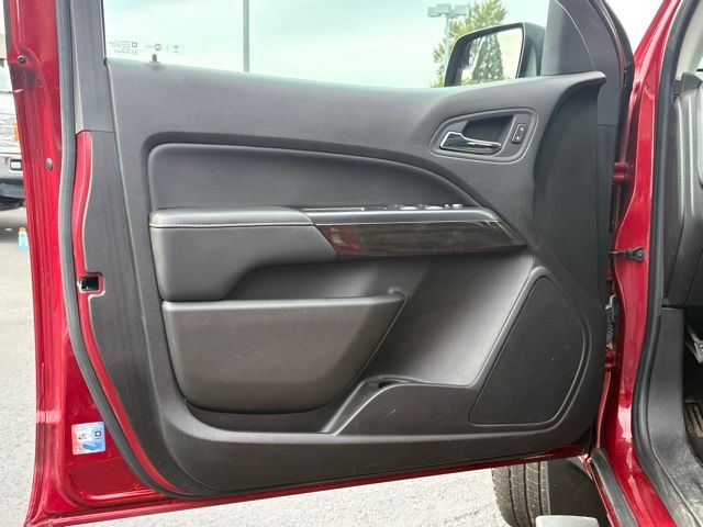 2017 Gmc Canyon SLT photo 14
