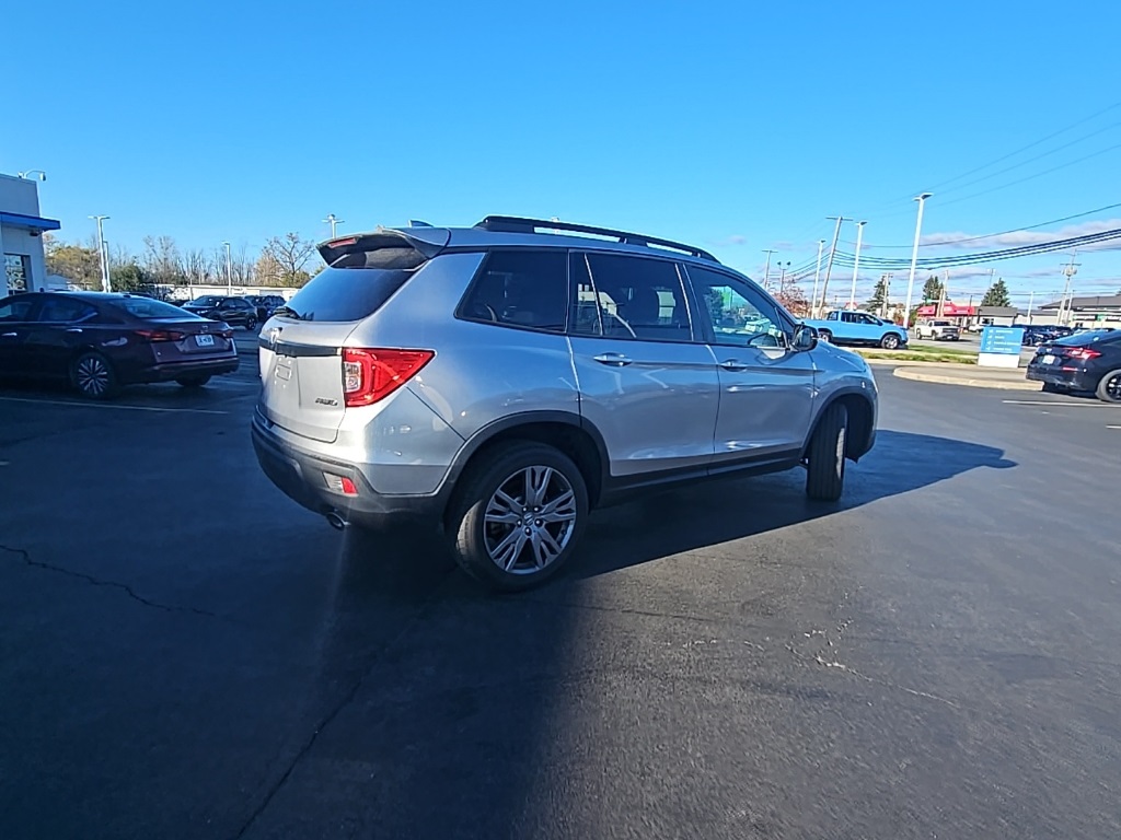 2019 Honda Passport EX-L photo 2