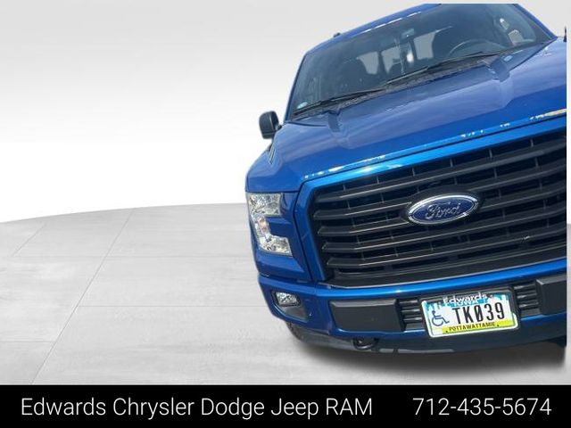 2017 Ford F-150 XLT photo 2