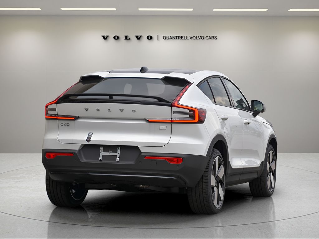 2024 Volvo C40 Recharge Plus photo 5
