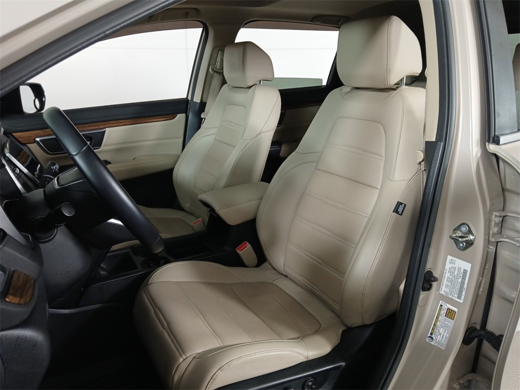 2017 Honda CR-V Touring photo 15