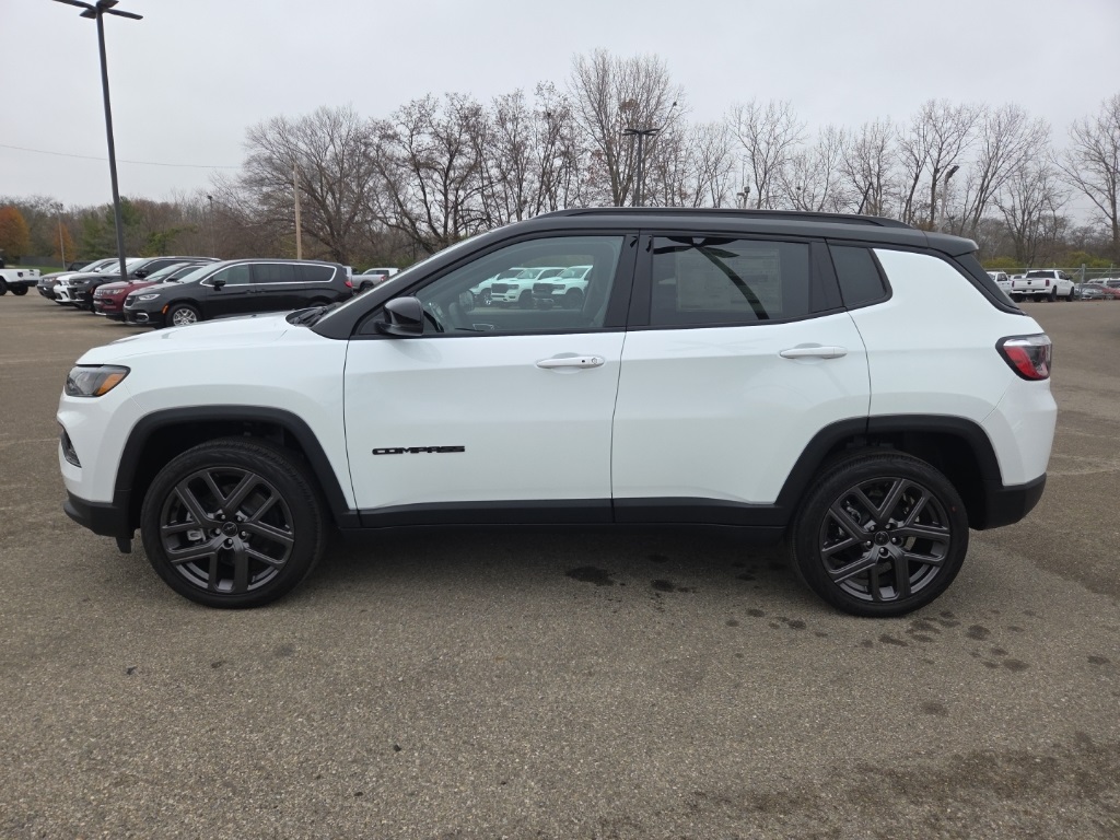 2026 Jeep Compass Limited Altitude photo 4
