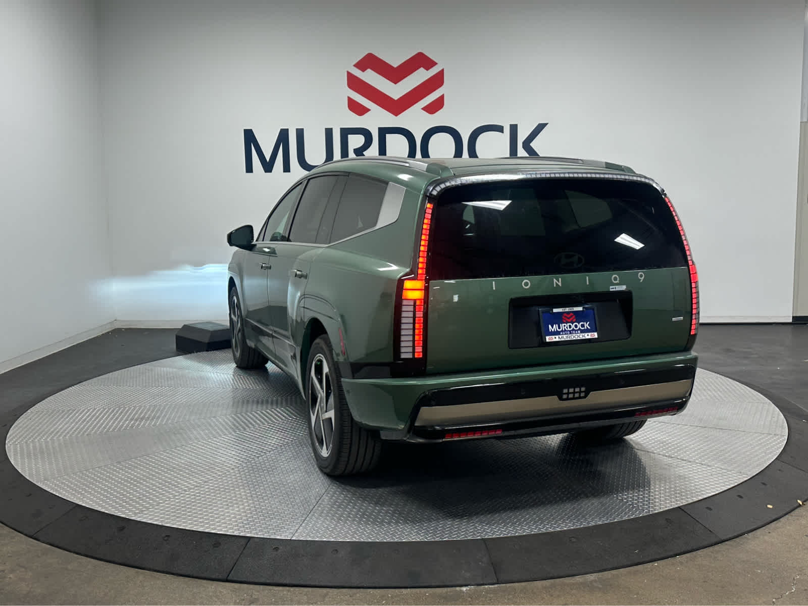 2026 Hyundai Ioniq photo 4