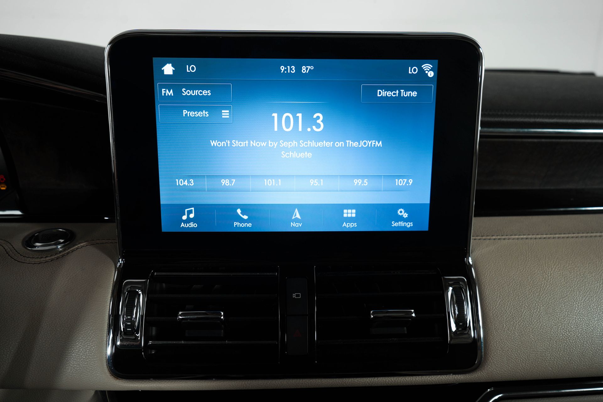 2018 Lincoln Navigator L Reserve photo 30