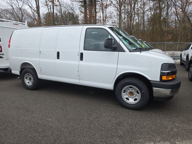 2025 Chevrolet Express Cargo Work Van