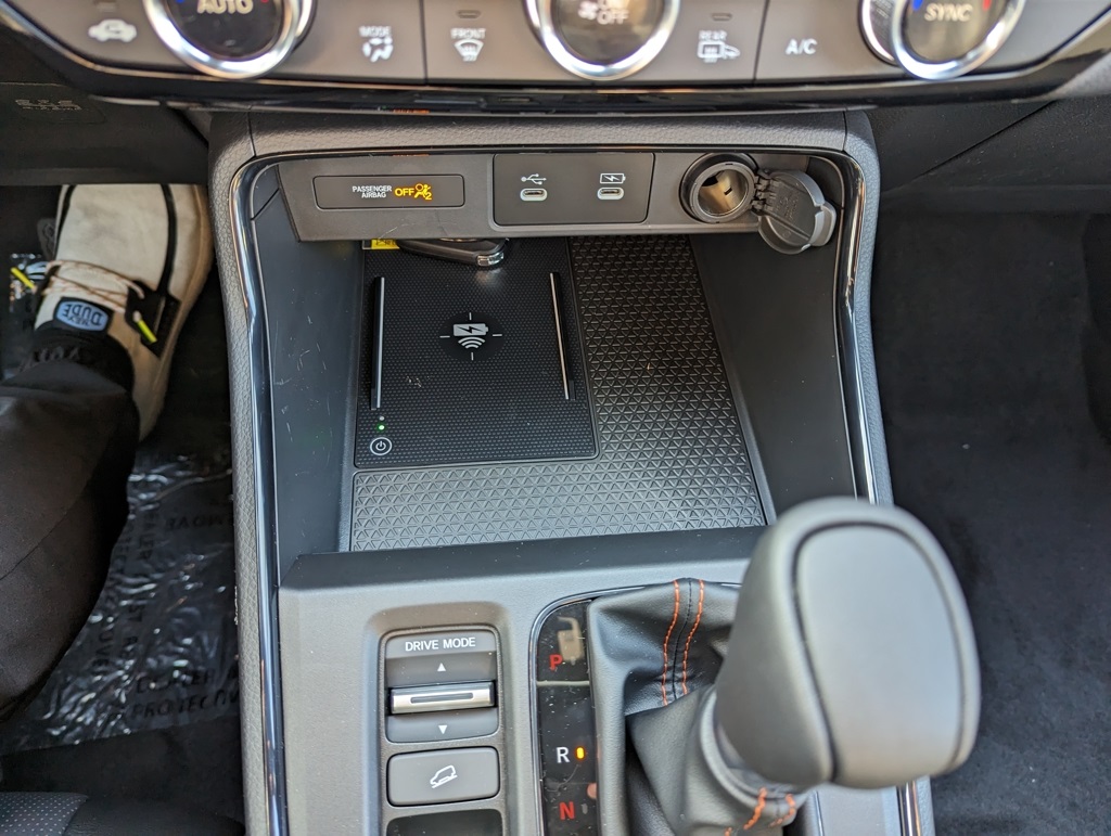 2026 Honda CR-V Hybrid Sport Touring photo 17