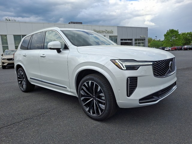 New 2025 Volvo XC90 Plug-In Hybrid T8 Ultra 7-Seater SUV in