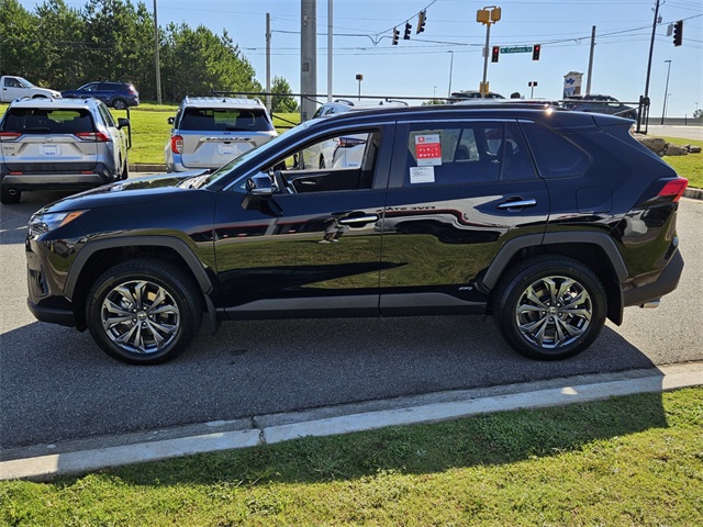 2025 Toyota RAV4 Hybrid Limited photo 2