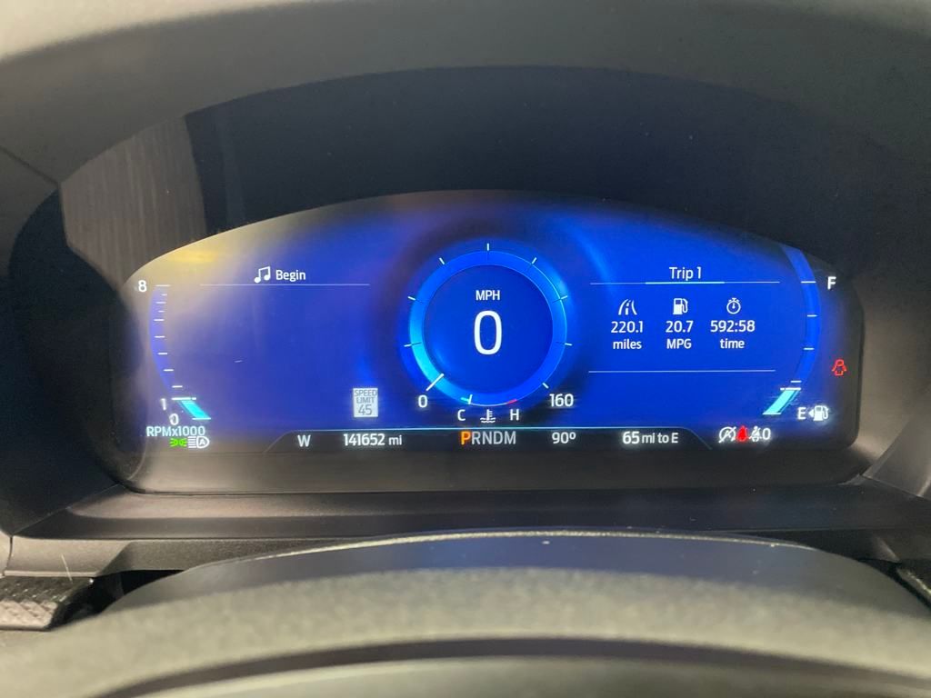 2020 Ford Explorer ST photo 17
