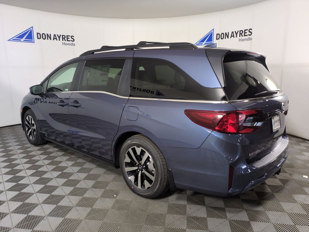 2026 Honda Odyssey EX-L photo 3