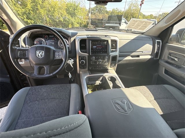 2018 Ram 1500 SLT photo 10