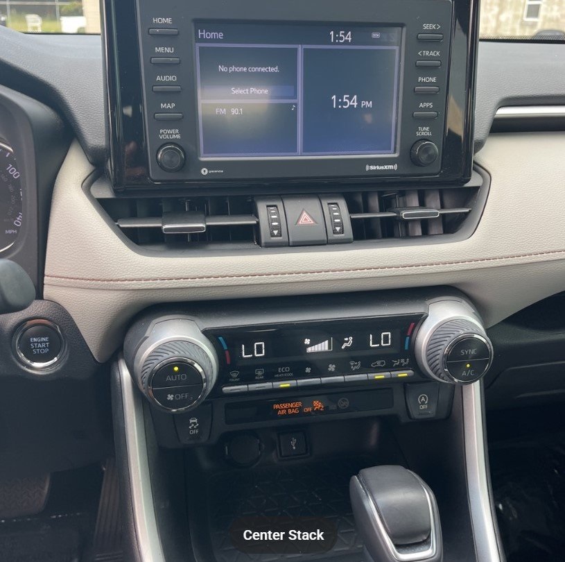 2021 Toyota RAV4 XLE Premium photo 14