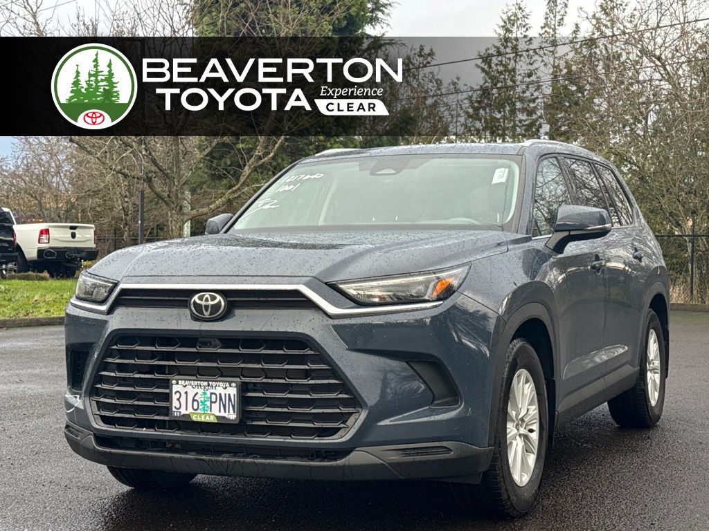 2024 Toyota Grand Highlander XLE's photo