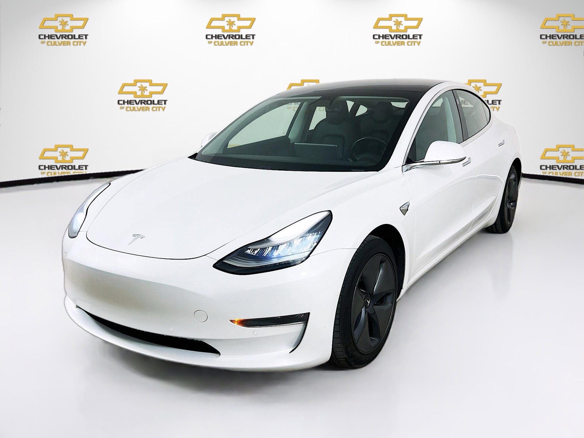 2019 Tesla Model 3 Long Range photo 3