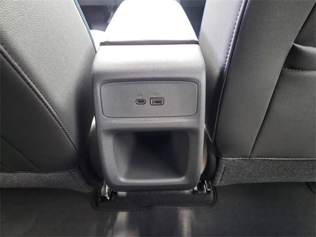 2025 Buick Envista ST photo 12