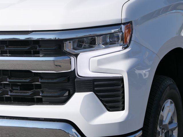 2025 Chevrolet Silverado 1500 LT photo 9