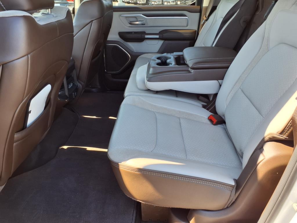 2025 Ram 1500 Laramie photo 13