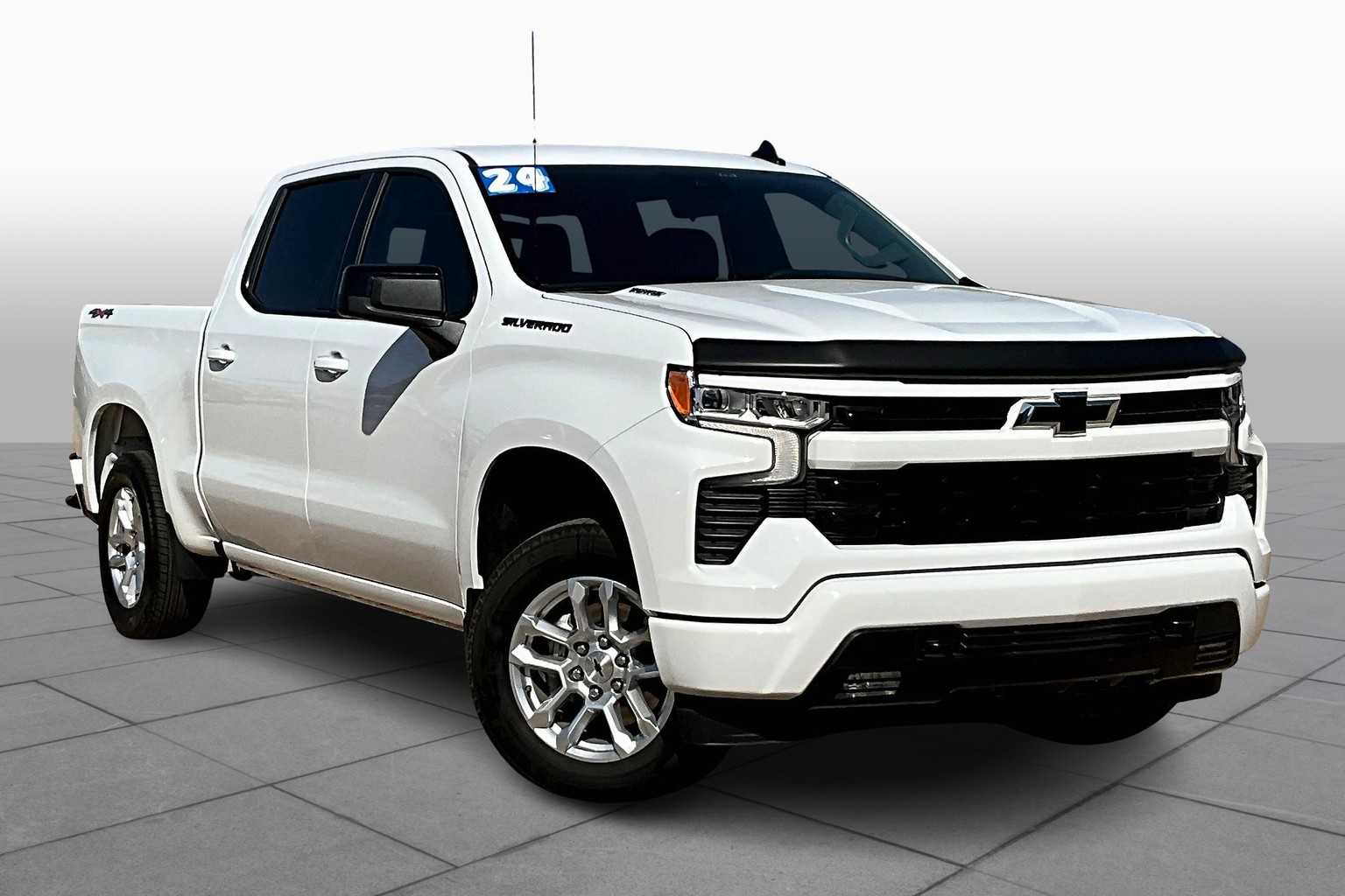 2024 Chevrolet Silverado 1500 RST photo 3