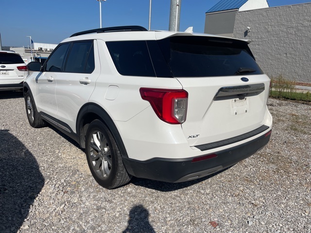 2020 Ford Explorer XLT photo 3