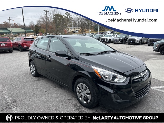 2017 Hyundai Accent SE photo 3