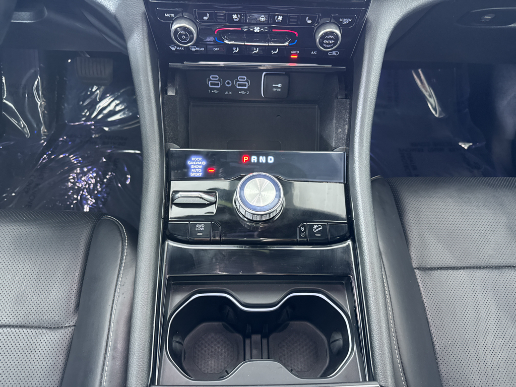 2021 Jeep Grand Cherokee Overland photo 22