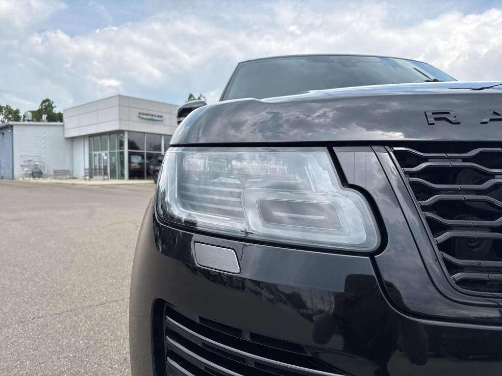 2021 Land Rover Range Rover P525 Autobiography photo 4